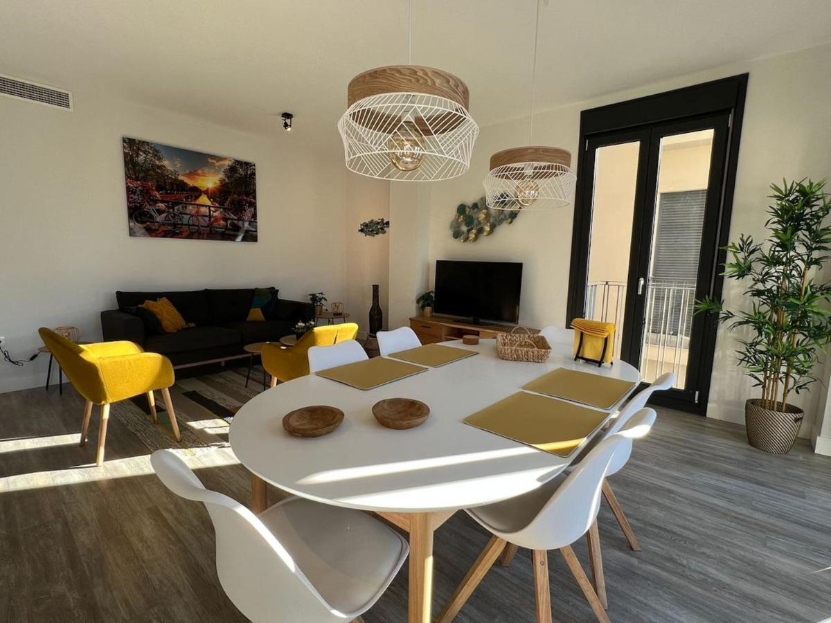Holidays2Malaga Alta Downtown Pool Paddle And Parking New Building Bagian luar foto