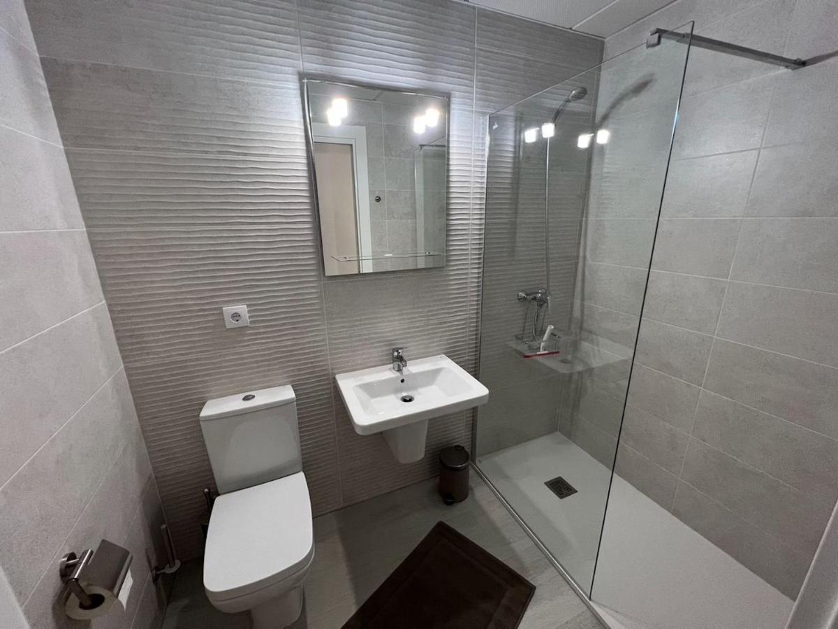 Holidays2Malaga Alta Downtown Pool Paddle And Parking New Building Bagian luar foto